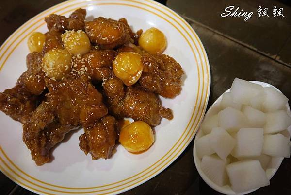 [台中] 朴大哥的韓式炸雞-逢甲夜市必吃韓國老闆開的韓式炸雞店，熱潮不退人氣美食 @博士生瘋狂日記
