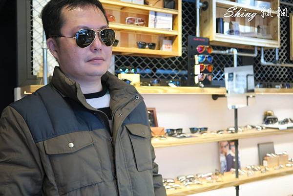 [流行時尚] 萊亞光學眼鏡-時尚又復古的獨特工業風眼鏡行，瞬間變身潮流名模文青藝術人 @博士生瘋狂日記