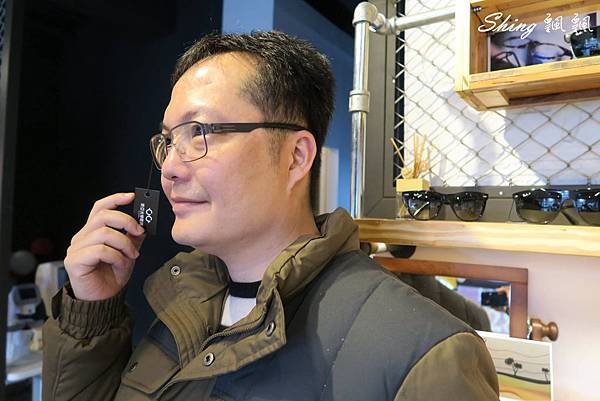 [流行時尚] 萊亞光學眼鏡-時尚又復古的獨特工業風眼鏡行，瞬間變身潮流名模文青藝術人 @博士生瘋狂日記