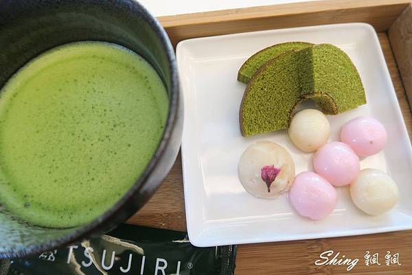 [台北] TSUJIRI辻利茶舗春季限定櫻花套餐-少女情懷大爆發的初戀粉色系抹茶套餐 @博士生瘋狂日記