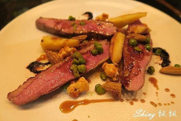 [台北] 東區神秘吸血鬼地窖Closet Restaurant & Bar-給你味蕾驚奇的跳躍新鮮感 @博士生瘋狂日記