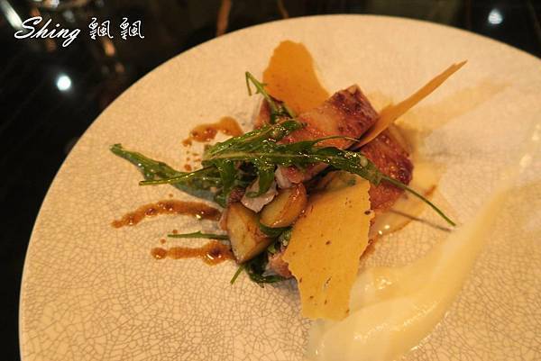 [台北] 東區神秘吸血鬼地窖Closet Restaurant & Bar-給你味蕾驚奇的跳躍新鮮感 @博士生瘋狂日記