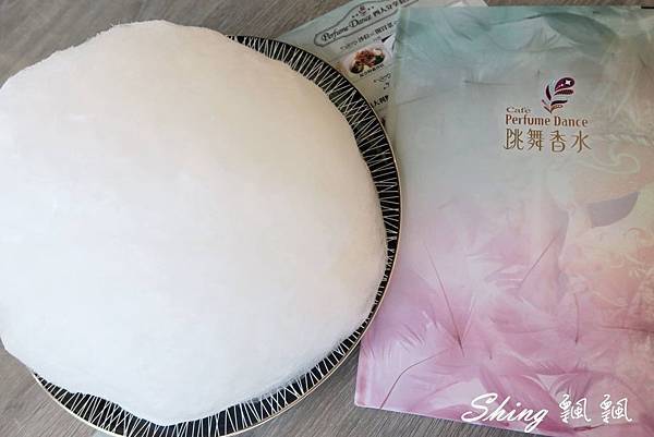 [台中] 跳舞香水台中老虎城店-除了金磚甜蜜下午茶，香煎鱸魚主餐更驚豔 @博士生瘋狂日記