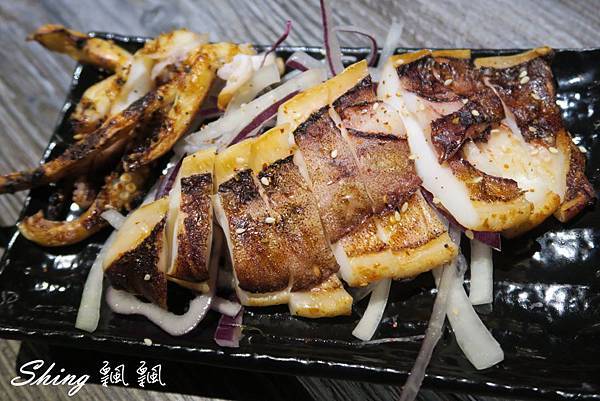 [台中] 張燈結廬串燒，消夜，飛鏢，公仔，電競的Online夢想 @博士生瘋狂日記