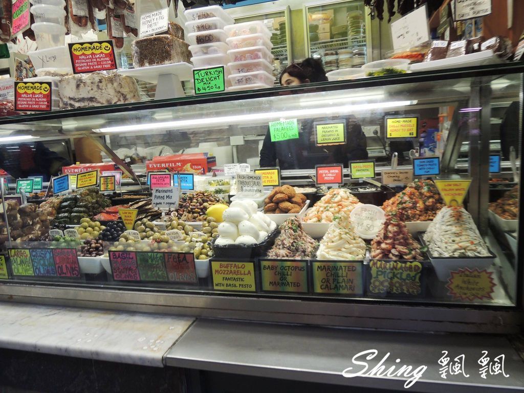 [澳洲] 維多利亞市場Queen Victoria market-墨爾本景點，全球第三大露天市場 @博士生瘋狂日記