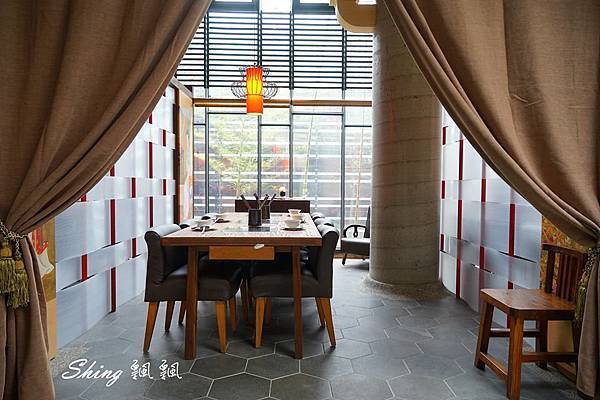 [台中] 八豆食府精緻鍋物 – 享受成為員外的座上賓，頂級肉品，精緻海鮮大器質感呈現 @博士生瘋狂日記