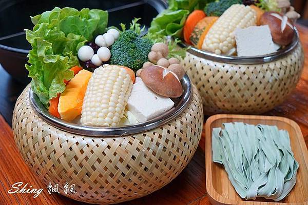 [台中] 八豆食府精緻鍋物 – 享受成為員外的座上賓，頂級肉品，精緻海鮮大器質感呈現 @博士生瘋狂日記