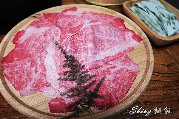 [台中] 八豆食府精緻鍋物 – 享受成為員外的座上賓，頂級肉品，精緻海鮮大器質感呈現 @博士生瘋狂日記