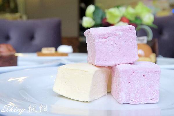 [台中] 歐貝納法式甜點 – 限時兩小時！台中甜點吃到飽，數十種高質感甜點任你選，還有隱藏版甜點～ @博士生瘋狂日記