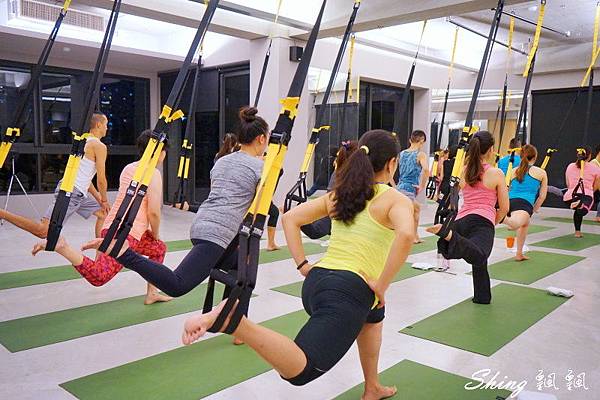 [運動] 台中CORE YOGA TRX – 全身肌力，敏捷度，平衡力與核心訓練 @博士生瘋狂日記