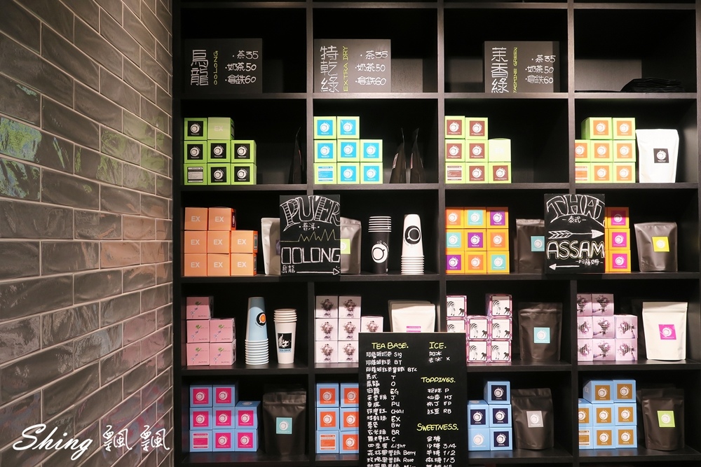 [台中] TEA SHOP EXPRESS – 逢甲夜市超人氣質感飲料，飄飄私心推薦愛店 @博士生瘋狂日記