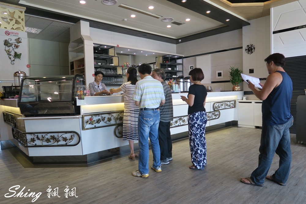 [台中] 茶自點台中旗艦店-大坑餐廳推薦，平價美味，環境氣氛佳，鄰近大坑蝴蝶橋 @博士生瘋狂日記