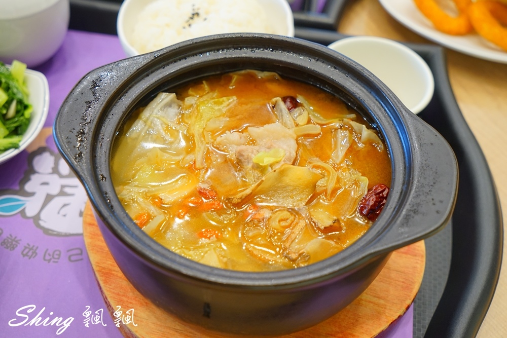 [台中] 茶自點台中旗艦店-大坑餐廳推薦，平價美味，環境氣氛佳，鄰近大坑蝴蝶橋 @博士生瘋狂日記