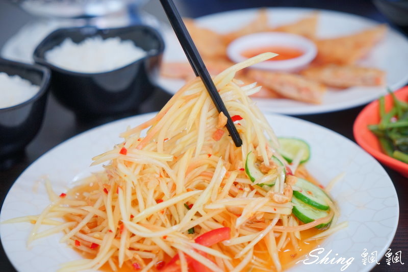 [台中] 東萫萊 泰緬 雲南料理-逢甲夜市美食，平價美味泰式料理 @博士生瘋狂日記