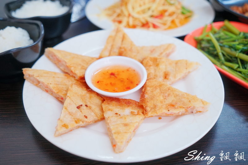[台中] 東萫萊 泰緬 雲南料理-逢甲夜市美食，平價美味泰式料理 @博士生瘋狂日記