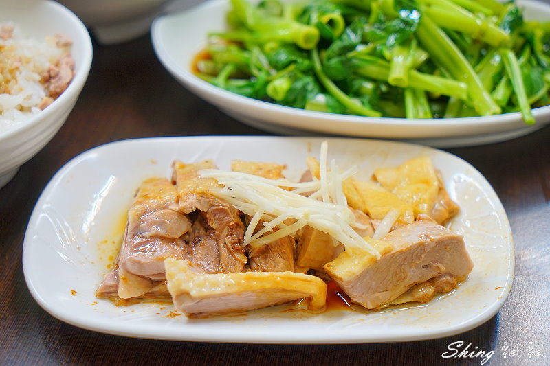 [台中] 北港王鴨肉飯-來自北港的美味傳統小吃，鴨肉絲與鴨油的鹹香美味小吃 @博士生瘋狂日記