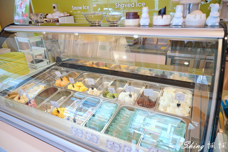 [台中] 法雅逢甲店-糖村冰品甜點雪花冰，熱門珍珠奶茶口味跟熱呼呼厚鬆餅大推薦 @博士生瘋狂日記