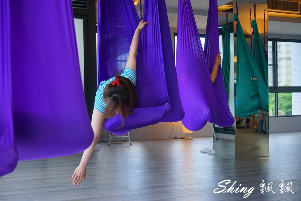 [台中] Core Yoga空中流動-鍛鍊平衡 & 核心肌群的空中瑜珈 @博士生瘋狂日記