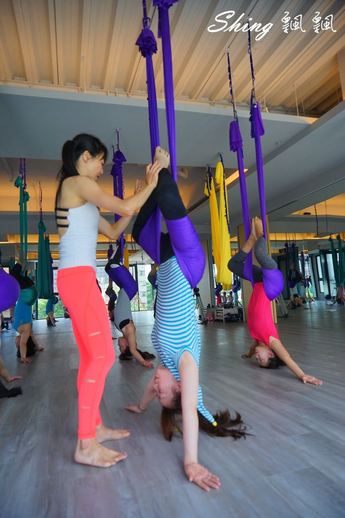 [台中] Core Yoga空中流動-鍛鍊平衡 & 核心肌群的空中瑜珈 @博士生瘋狂日記