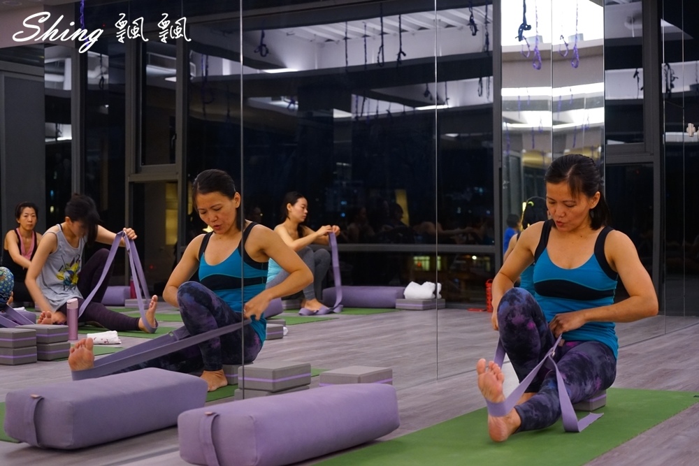 [台中] Core Yoga陰瑜珈-感受內在深層肌肉放鬆技巧，調整脊椎側彎好運動 @博士生瘋狂日記