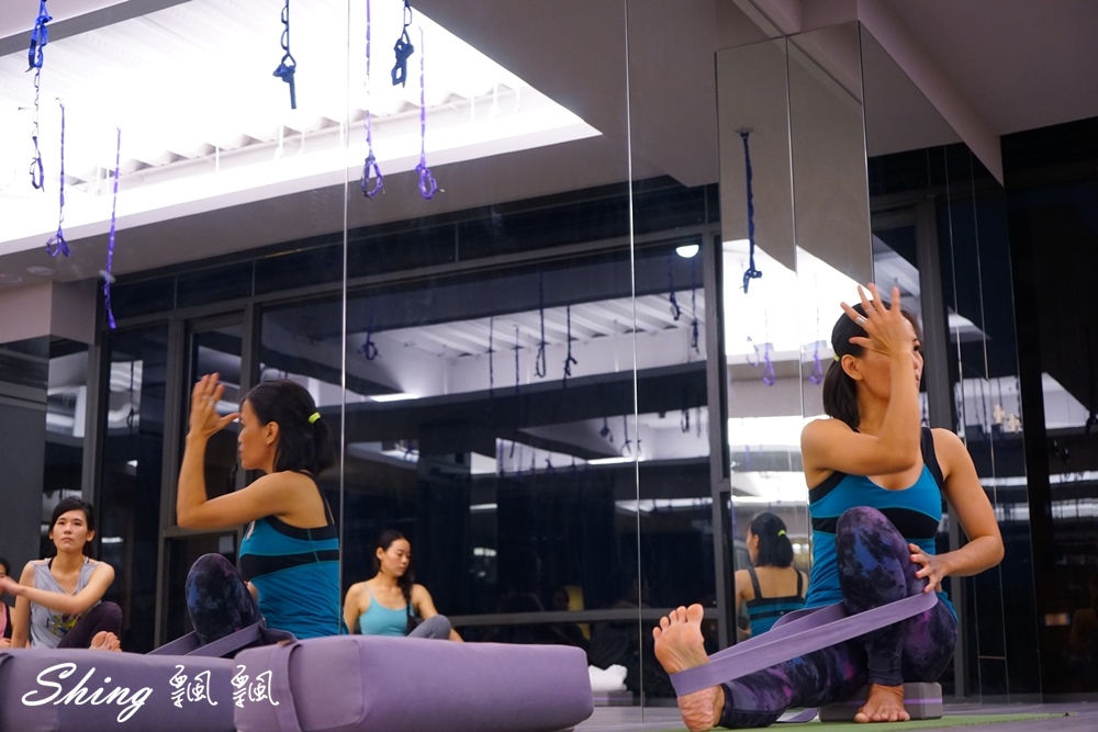 [台中] Core Yoga陰瑜珈-感受內在深層肌肉放鬆技巧，調整脊椎側彎好運動 @博士生瘋狂日記