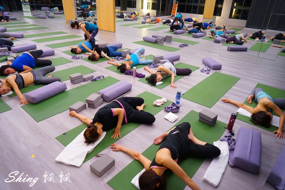 [台中] Core Yoga陰瑜珈-感受內在深層肌肉放鬆技巧，調整脊椎側彎好運動 @博士生瘋狂日記