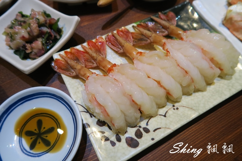 [台中] 三合屋手作壽司日式料理-誇張爆滿系列軍艦壽司，美味新鮮平價嚐鮮 @博士生瘋狂日記