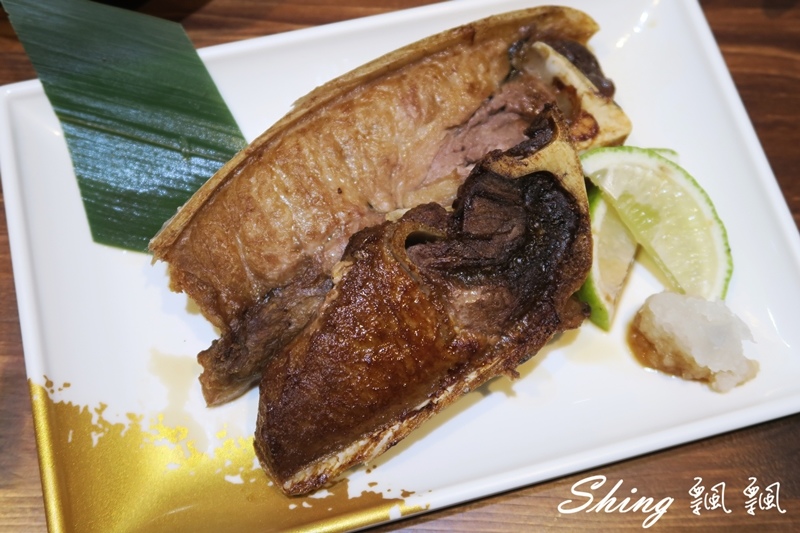 [台中] 三合屋手作壽司日式料理-誇張爆滿系列軍艦壽司，美味新鮮平價嚐鮮 @博士生瘋狂日記
