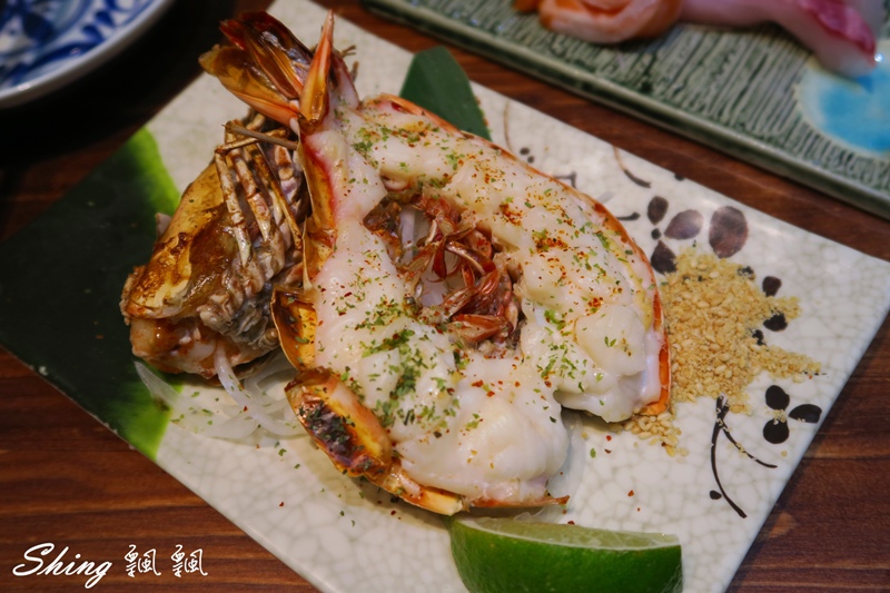 [台中] 三合屋手作壽司日式料理-誇張爆滿系列軍艦壽司，美味新鮮平價嚐鮮 @博士生瘋狂日記