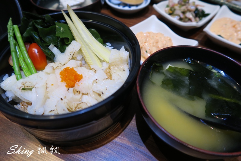 [台中] 三合屋手作壽司日式料理-誇張爆滿系列軍艦壽司，美味新鮮平價嚐鮮 @博士生瘋狂日記