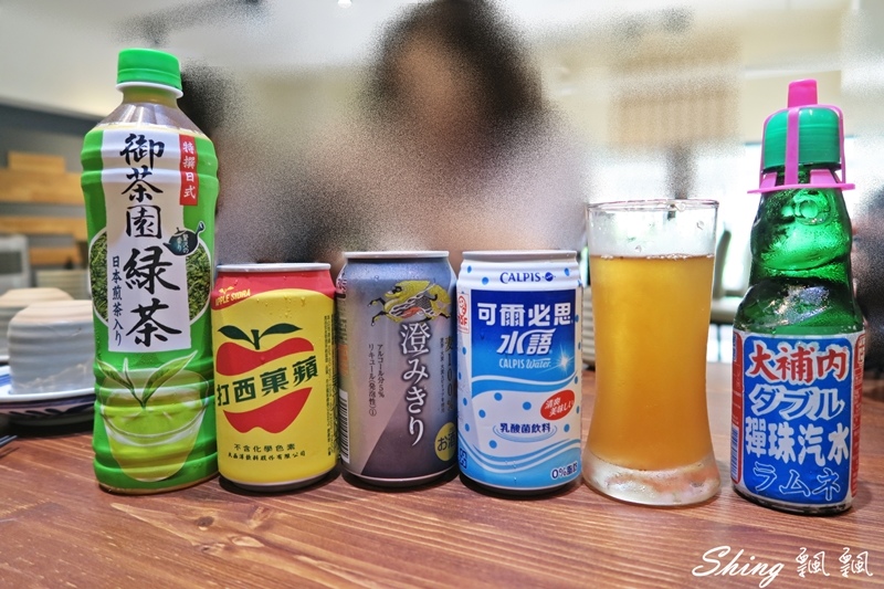 [台中] 三合屋手作壽司日式料理-誇張爆滿系列軍艦壽司，美味新鮮平價嚐鮮 @博士生瘋狂日記