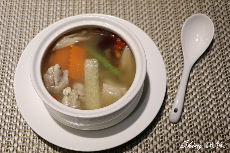[台中] 小春日本懷石料理公益店-新懷石料理的堅持與食材原始的精緻美味 @博士生瘋狂日記