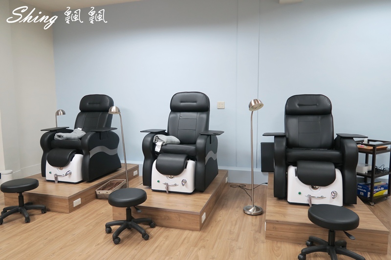 [台中] 粉艾妮美甲沙龍台中店-馬卡龍繽紛色系抓住夏天的尾巴，還享美甲免費卸甲 @博士生瘋狂日記