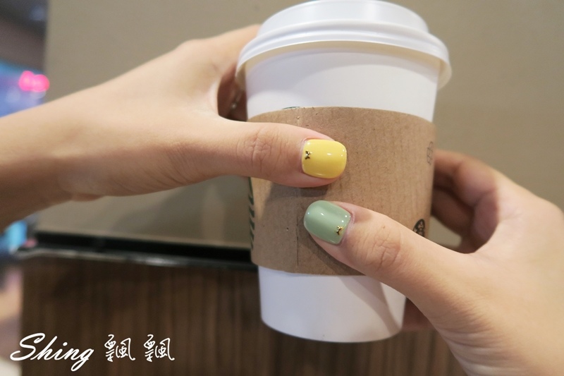 [台中] 粉艾妮美甲沙龍台中店-馬卡龍繽紛色系抓住夏天的尾巴，還享美甲免費卸甲 @博士生瘋狂日記