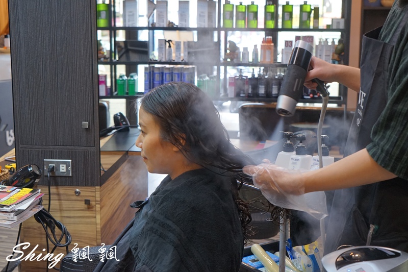 [台中] 台中逢甲VS Hair-台中燙髮護髮推薦，近逢甲商圈改造超方便 @博士生瘋狂日記