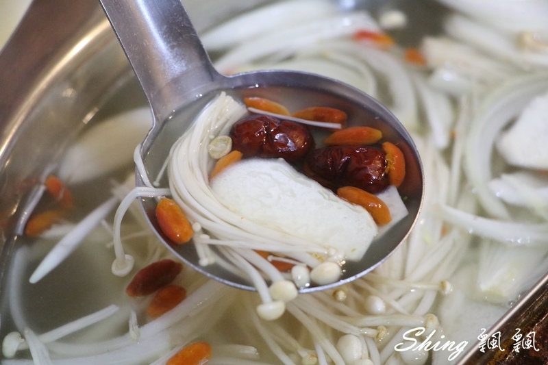 [台中] 胖姊夫重慶麻辣火鍋-逢甲隱藏版麻辣火鍋，道地重慶麻辣超夠味，辣的順喉又上癮 @博士生瘋狂日記