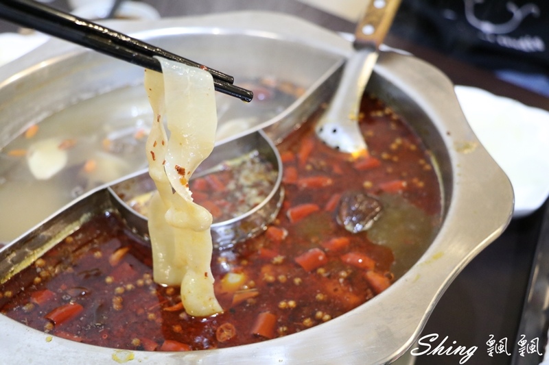 [台中] 胖姊夫重慶麻辣火鍋-逢甲隱藏版麻辣火鍋，道地重慶麻辣超夠味，辣的順喉又上癮 @博士生瘋狂日記