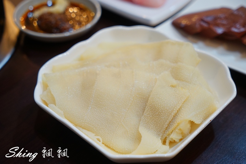 [台中] 胖姊夫重慶麻辣火鍋-逢甲隱藏版麻辣火鍋，道地重慶麻辣超夠味，辣的順喉又上癮 @博士生瘋狂日記