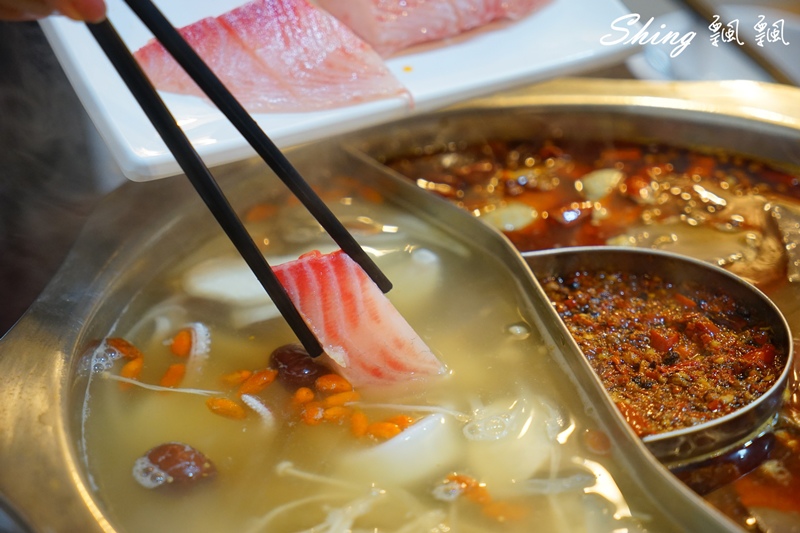 [台中] 胖姊夫重慶麻辣火鍋-逢甲隱藏版麻辣火鍋，道地重慶麻辣超夠味，辣的順喉又上癮 @博士生瘋狂日記