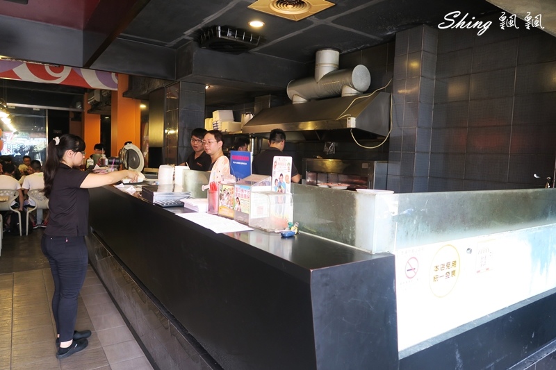 [台中] 逢甲大學中午吃甚麼?? 便當街平價BESSIE’S KITCHEN Mak & May2 @博士生瘋狂日記