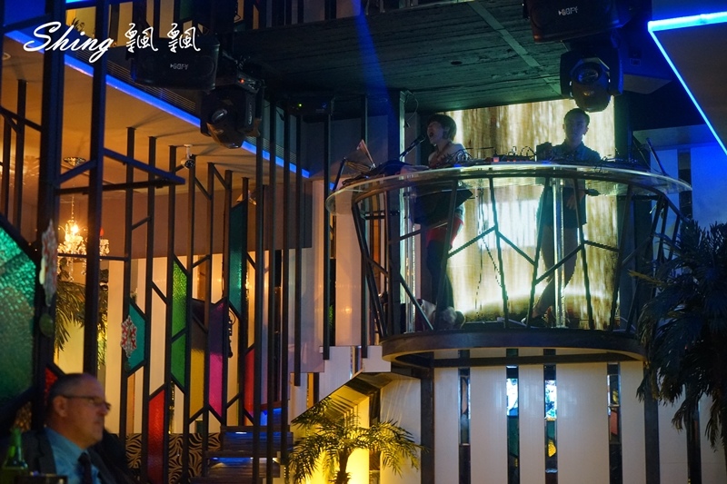 [台中] Myth Club – 台中質感night bar夜店，台灣舞孃俱樂部，大推提拉米蘇調酒，台中夜生活首選! @博士生瘋狂日記