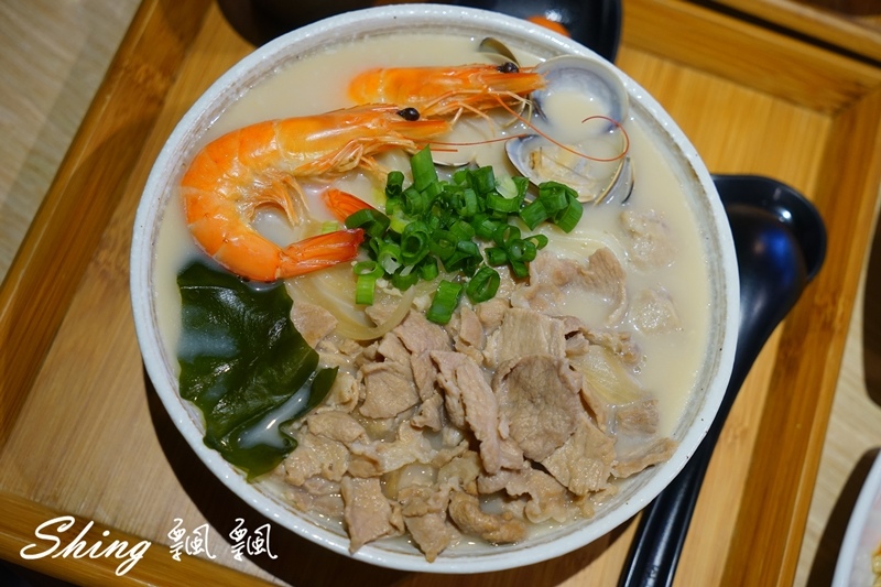 [台中]一七五同烏龍食麵所 – 台中平價烏龍麵食，大推南蠻酸辣烏龍麵，冬天吃更暖心 @博士生瘋狂日記