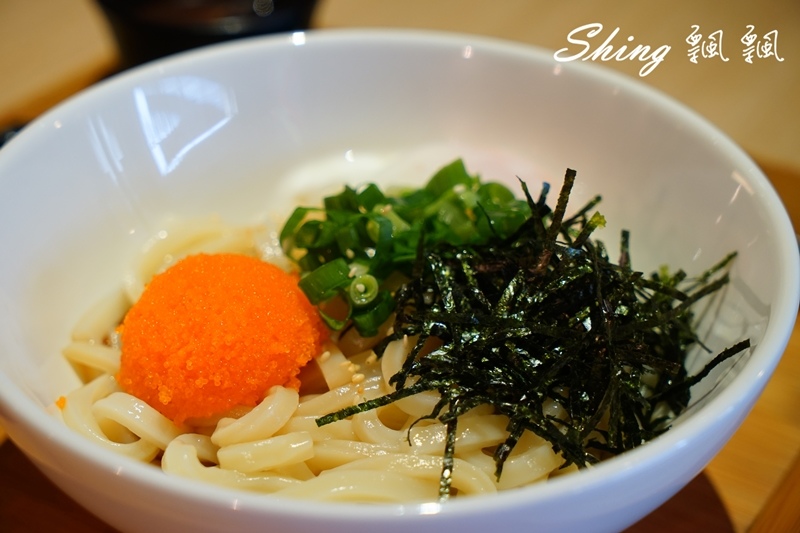 [台中]一七五同烏龍食麵所 – 台中平價烏龍麵食，大推南蠻酸辣烏龍麵，冬天吃更暖心 @博士生瘋狂日記