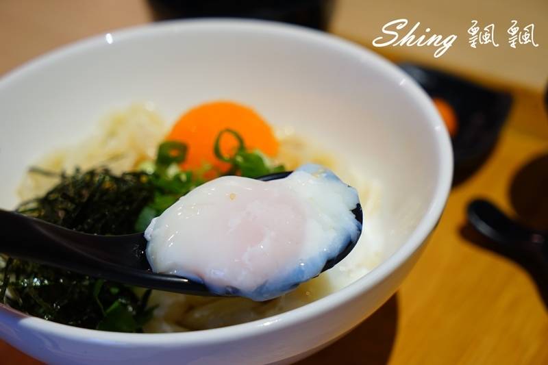 [台中]一七五同烏龍食麵所 – 台中平價烏龍麵食，大推南蠻酸辣烏龍麵，冬天吃更暖心 @博士生瘋狂日記