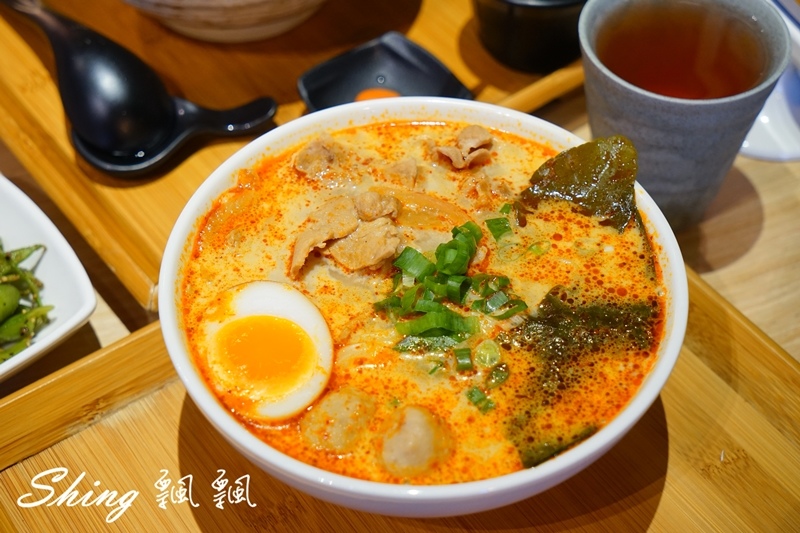 [台中]一七五同烏龍食麵所 – 台中平價烏龍麵食，大推南蠻酸辣烏龍麵，冬天吃更暖心 @博士生瘋狂日記