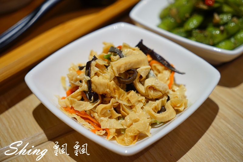 [台中]一七五同烏龍食麵所 – 台中平價烏龍麵食，大推南蠻酸辣烏龍麵，冬天吃更暖心 @博士生瘋狂日記