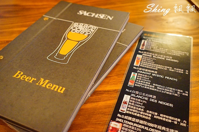 [台中] 薩克森比利時餐酒館台中旗艦店全新開幕-10個國家4百多種酒類+囂張霸氣啤酒牆 @博士生瘋狂日記