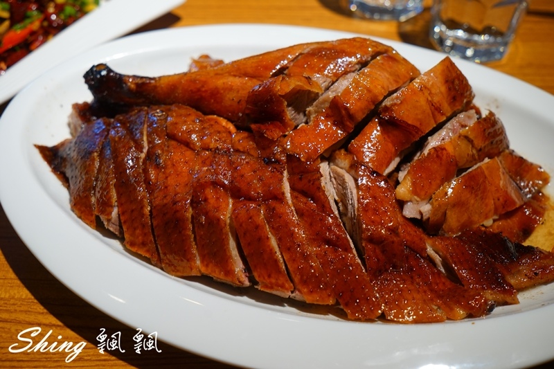 [台中] 吃鵝肉，最鵝樂-品八方燒鵝小館炭火明爐燒鵝推薦，上傳全台灣鵝肉料理，月月好禮抽不完 @博士生瘋狂日記