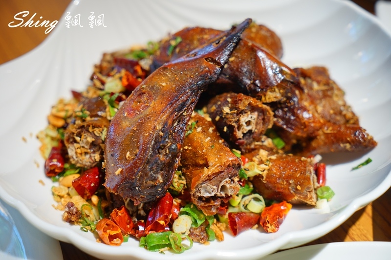 [台中] 吃鵝肉，最鵝樂-品八方燒鵝小館炭火明爐燒鵝推薦，上傳全台灣鵝肉料理，月月好禮抽不完 @博士生瘋狂日記