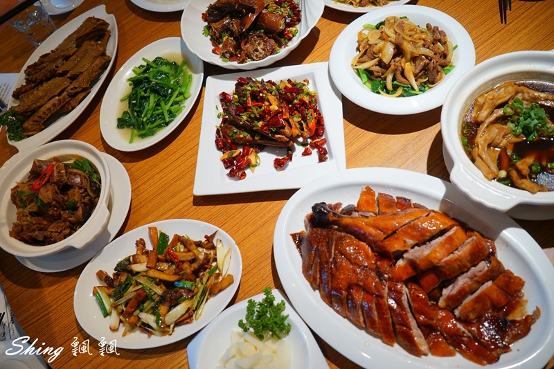 [台中] 吃鵝肉，最鵝樂-品八方燒鵝小館炭火明爐燒鵝推薦，上傳全台灣鵝肉料理，月月好禮抽不完 @博士生瘋狂日記